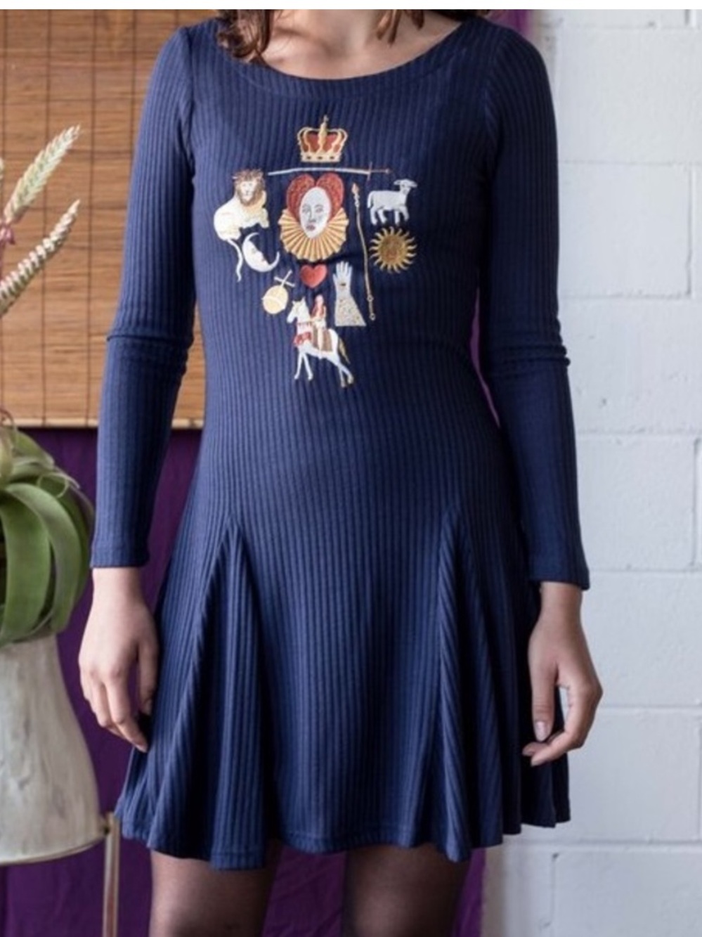 Rare Samantha Pleet Queen Elizabeth motif crest ribbed dress XS